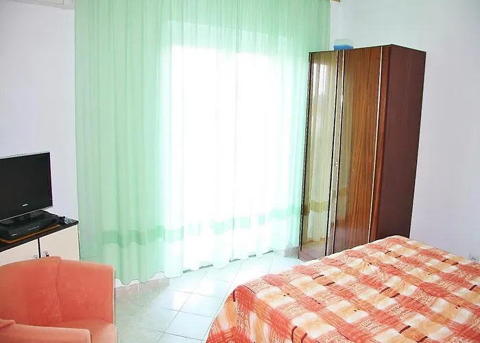 59 Gostinjska kuća 3*