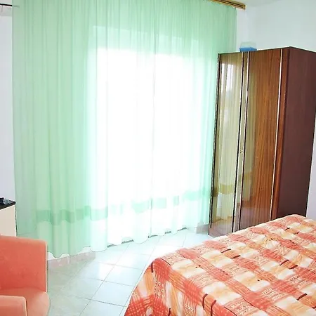 59 Gostinjska kuća 3*